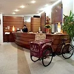 Hotel Kursaal - Fronte Mare Con Piscina