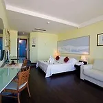 Hotel Hotel Kursaal - Fronte Mare Con Piscina Riccione