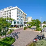 Hotel Kursaal - Fronte Mare Con Piscina Riccione