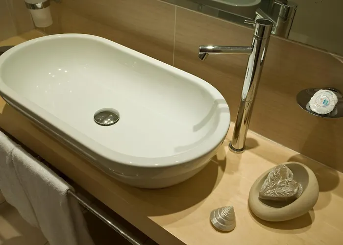 ホテル Kursaal - Fronte Mare Con Piscina 3*