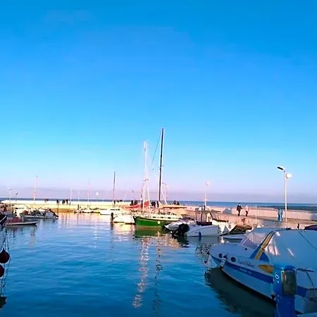 Hotel Kursaal - Fronte Mare Con Piscina 3*