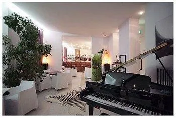 فندق Kursaal - Fronte Mare Con Piscina