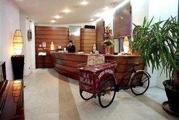 Kursaal - Fronte Mare Con Piscina