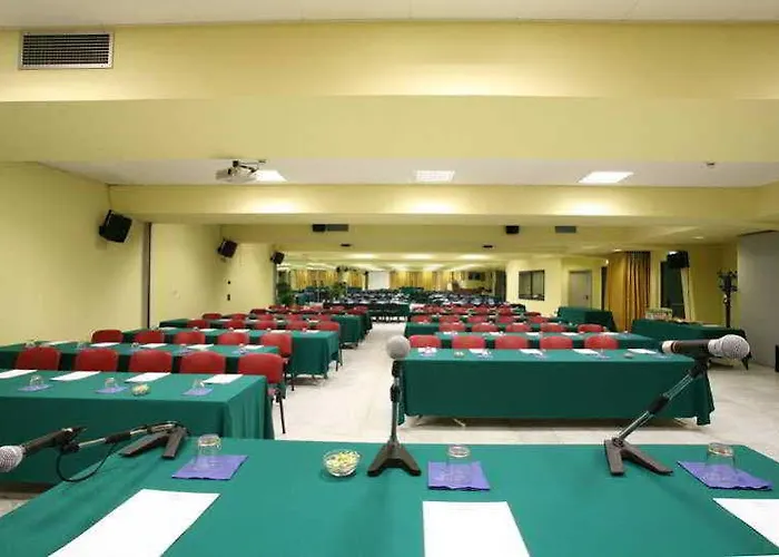 Hotel Kursaal - Fronte Mare Con Piscina Riccione